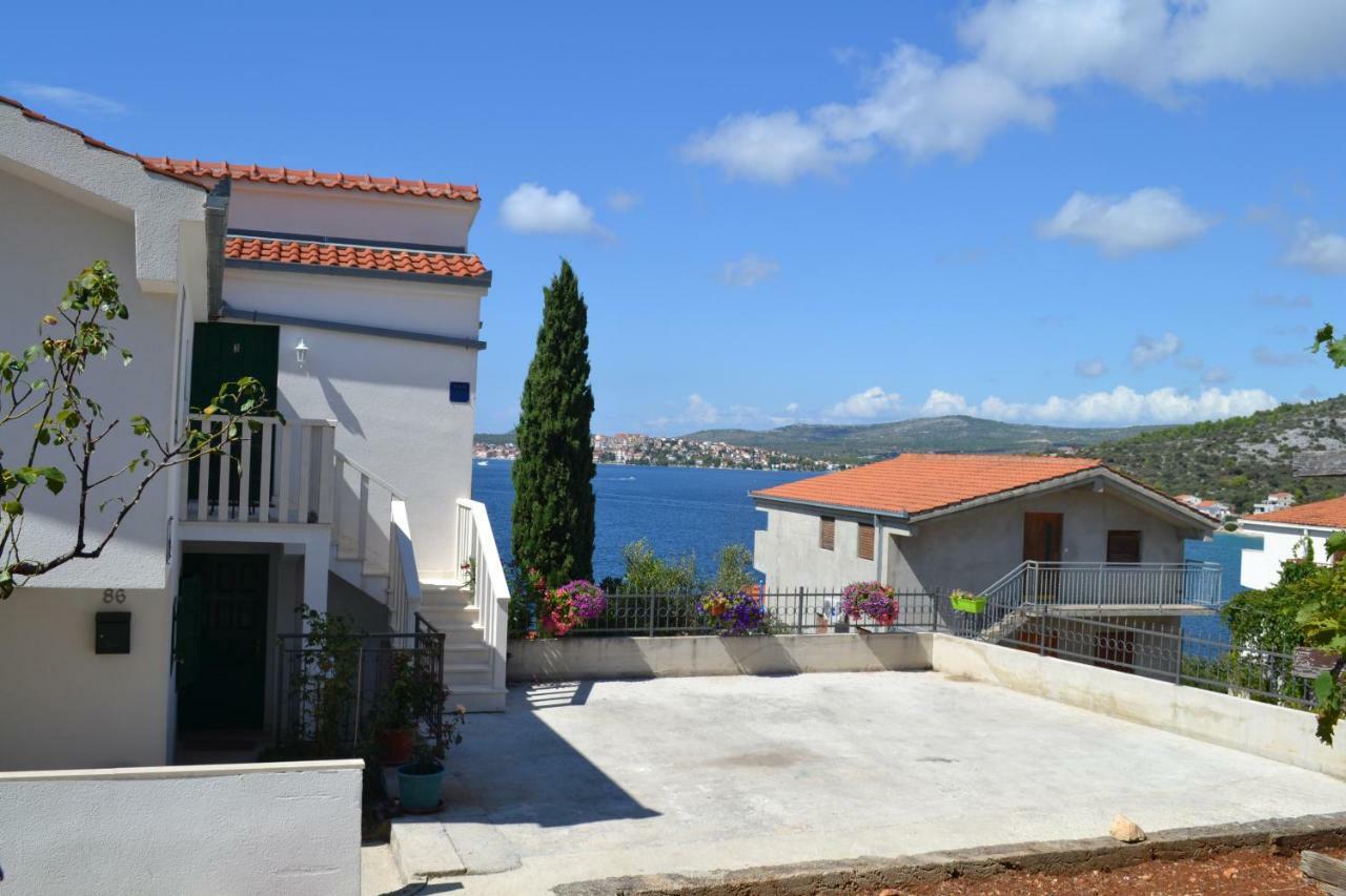 Lucic - Feels Like Home, Away From Apartma